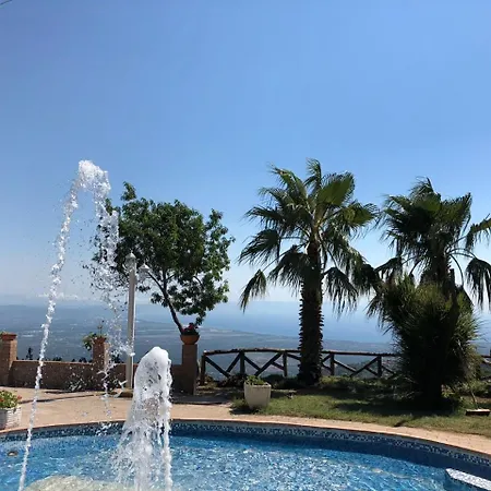 Bucolia Hotel